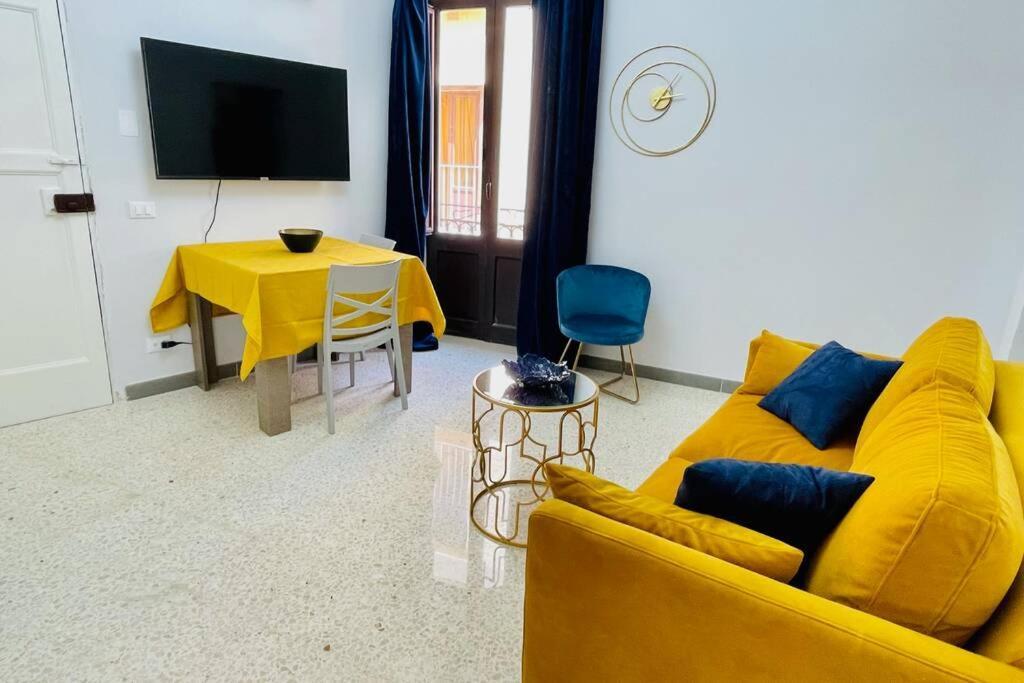 Trapani Centro Storico Apartment, Great Central Location! All New Furniture And Appliances! Buitenkant foto